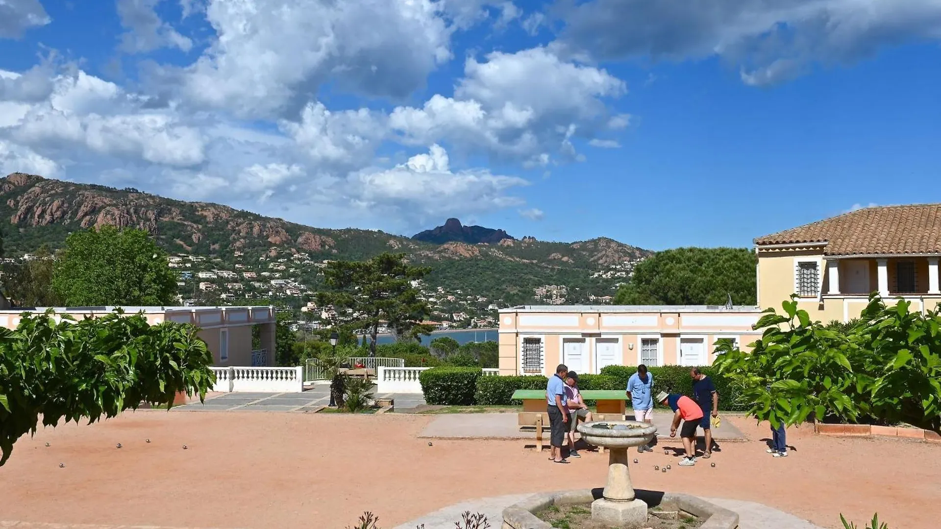 Saint-Raphaël Apartment Village Cap Esterel - L'Esquinade-31 By Interhome