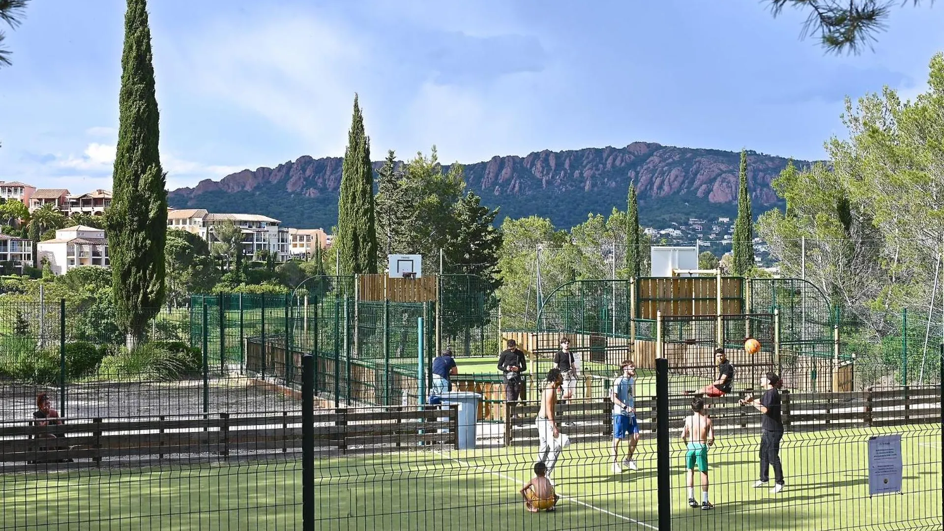 Saint-Raphaël Apartment Village Cap Esterel - L'Esquinade-31 By Interhome
